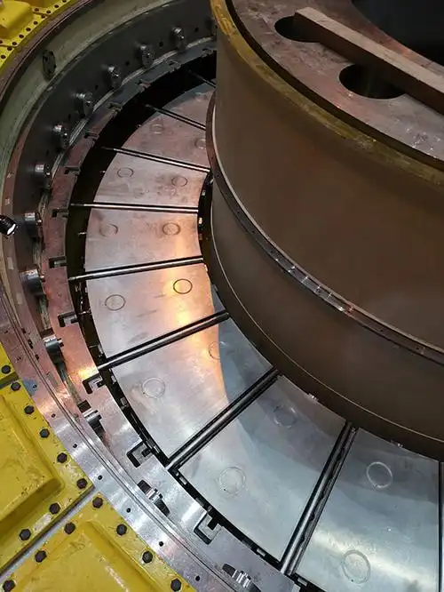 低损耗热边界层隔离重载滑动轴承工程应用.东方电机公司供图