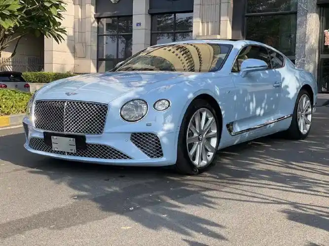 宾利欧陆gt蓝色