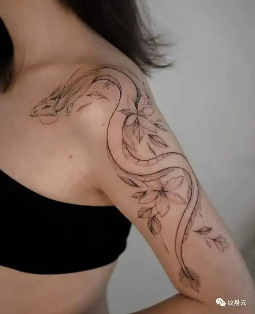 纹身  #美女