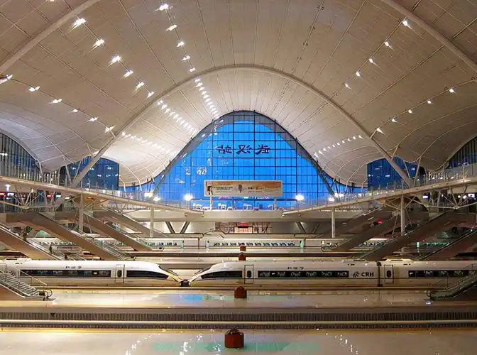 建设成本高达140亿中国建造最美高铁站武汉站有啥特别之处