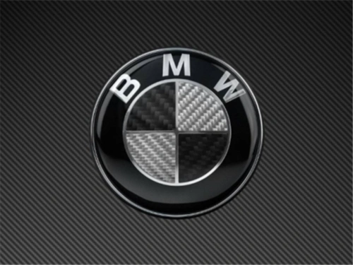 宝马换新车标只为区分低端车和高端车蓝天不云不值钱