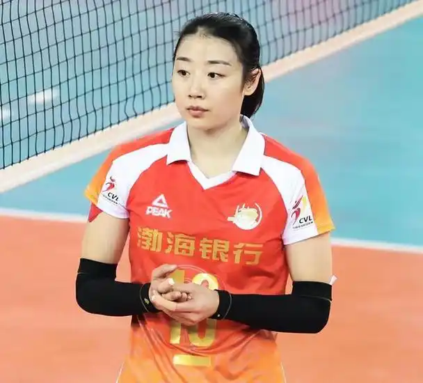 中国女排巴黎周期主力二传姚迪今晚开直播将送出亲笔签名排球服