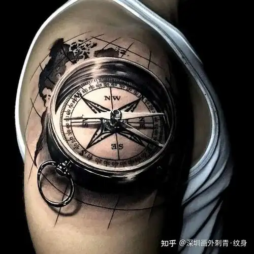 指南针纹身介绍及指南针纹身图案的寓意