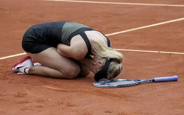 北京时间6月9日,2012赛季法国网球公开赛展开了万众瞩目的女单决赛