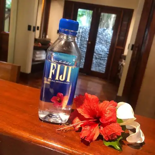 时隔五年半,重新拾起在斐济的记忆和照片,那散落一地的bula,让我串起