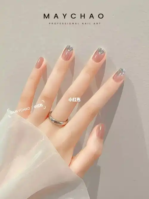 氛围感78blingbling气质显白冰透渐变美甲