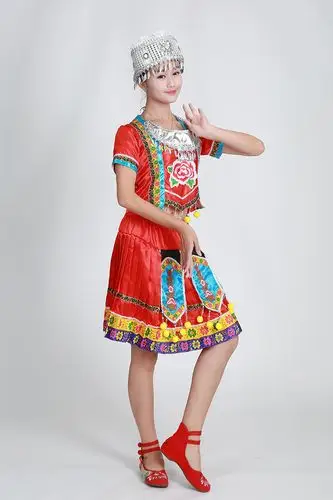 苗族舞蹈演出服云南少数民族特色表演服装土家族黎族成人款女装