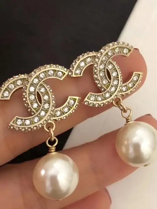 香奈儿双c珍珠耳钉07