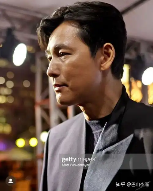 情不知所起,一往而深---郑雨盛先生肖像赏析