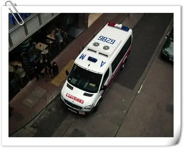 原始图片 无敌冲锋车香港有个荷里活