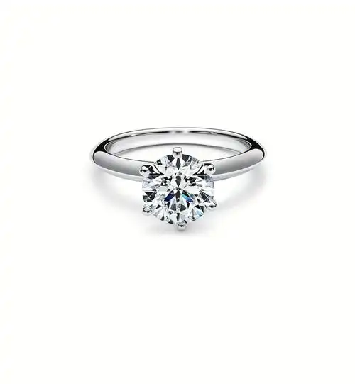 蹲一个深圳的品牌柜姐,(如周大福,周生生)最近准备结婚需要六爪钻戒和