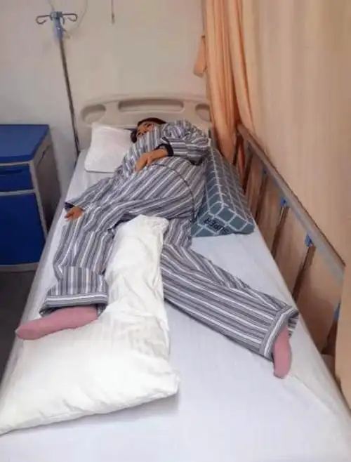 【健康科普】脑卒中患者如何正确卧位?_关节_上肢_支持
