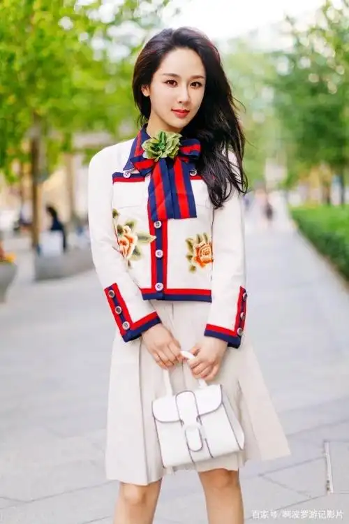 杨紫写真照片集,好可爱