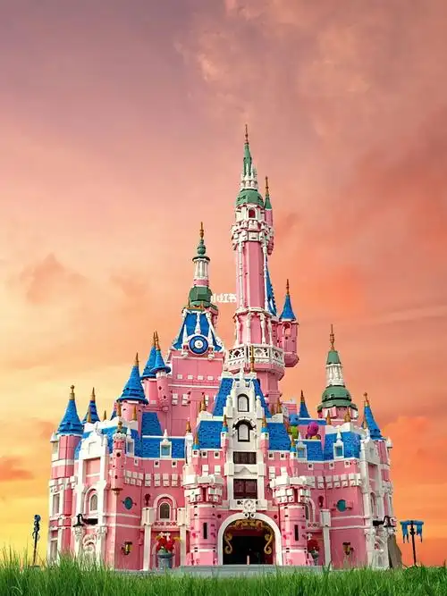 点亮迪士尼城堡天空的颜色哪个更搭呢
