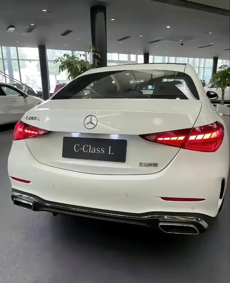 新款奔驰c260l:超越期待的驾驶体验