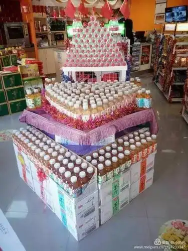 夏天饮料卖疯了,看看大牌饮料是怎样陈列的!