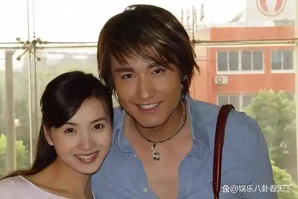 回顾当胡兵和郑嘉颖同框才终于承认港星的保养真的太绝了