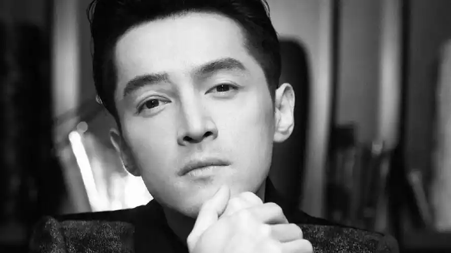 男明星 胡歌 复古 黑白 明星风尚壁纸