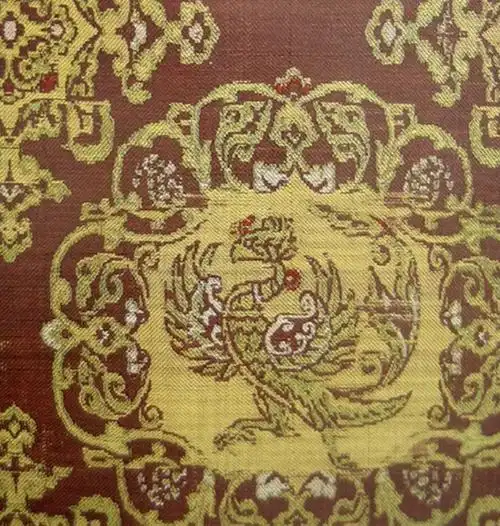 唐代立狮宝花纹锦