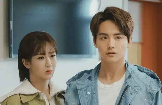 秦俊杰我以为我不介意杨紫异性缘好她也不介意我和异性共喝汤