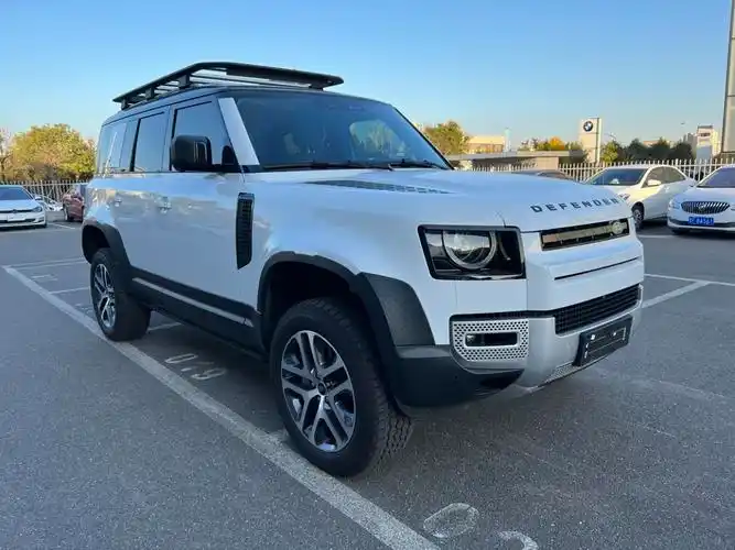 路虎 卫士 2021款 110 p400 se图片