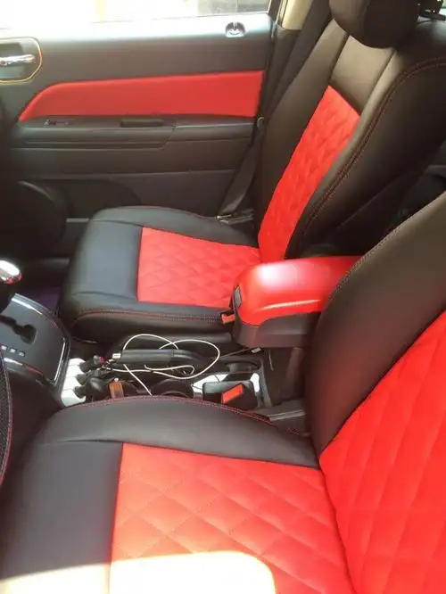 指南者内饰改色