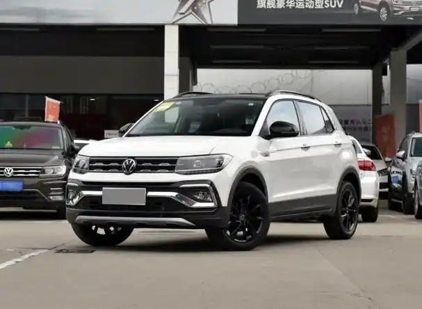 大众最新suv途铠:10万出头就能买大众suv(1)