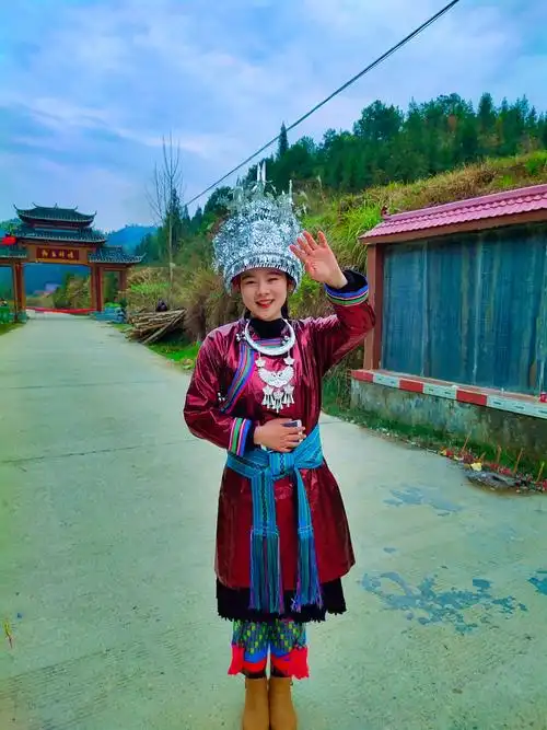 草苗姑娘的风采