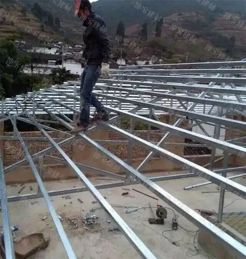 合成树脂瓦屋面檩条间距和檩条铺设图