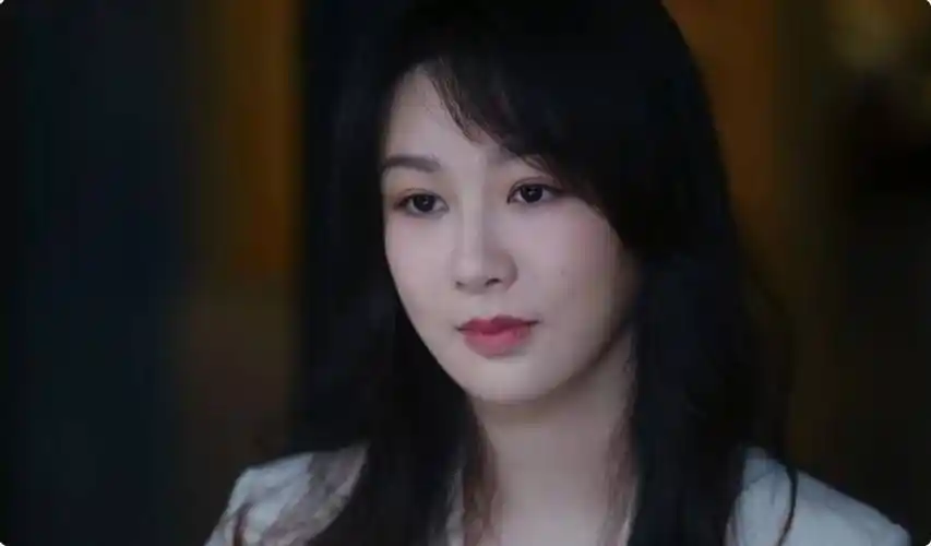 脸肿,苹果肌下垂,杨紫的未修图素颜,让我看见了人间真实_状态_电影