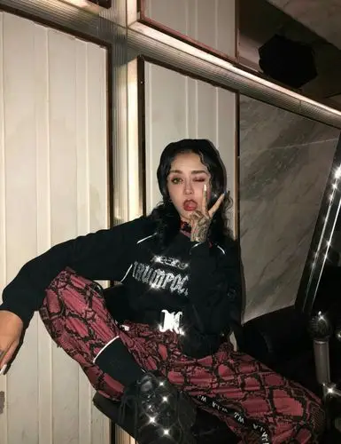 萌妹子 killerbigsweet 帅气 swag 拍照素材 女生头像 女头 半身头像