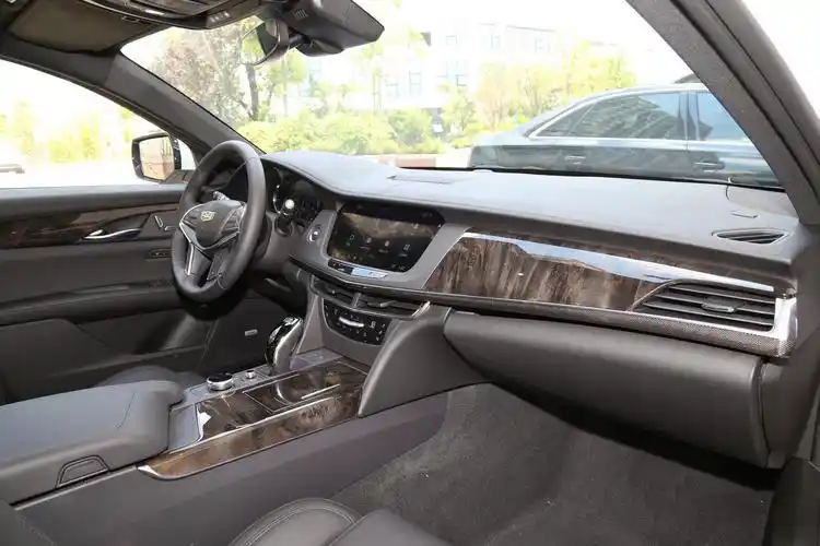 凯迪拉克ct6内饰-空间-发动机-易车