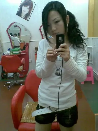 老婆自拍( 23张 )