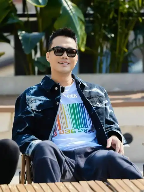 大湾仔的夜谢天华