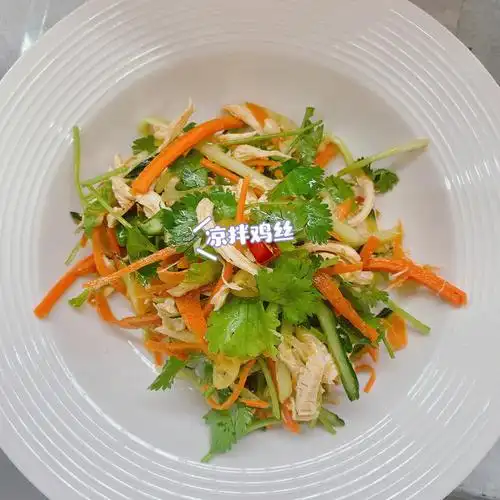 凉拌鸡丝不需要厨艺的懒人快手菜