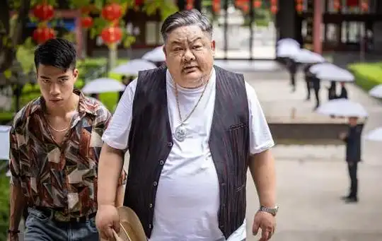 72小时黄金行动谢天华再演警察缉毒反派降智无难度