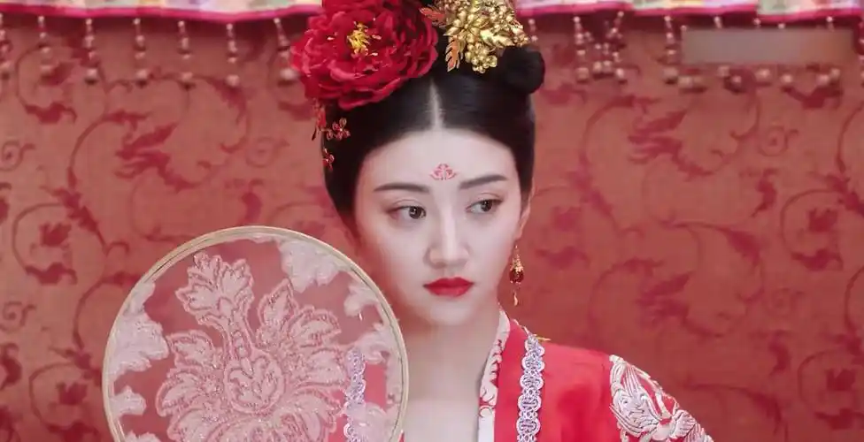 26岁失踪,被四位皇帝寻找46年,"失踪皇后"沈珍珠的一生有多难_李俶