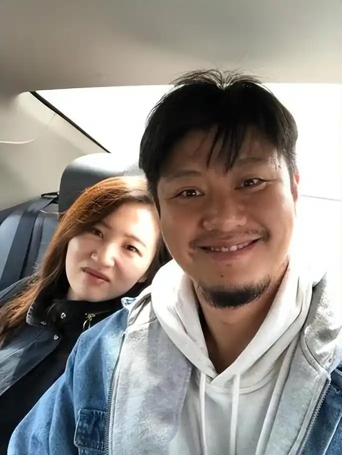 39岁的赵荀,从李二牛爆改成花美男,他的骨盆用3颗钉子挂在腰上