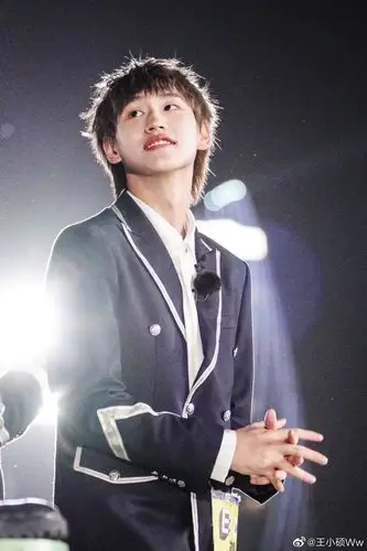 ak刘彰决赛楼美图贴