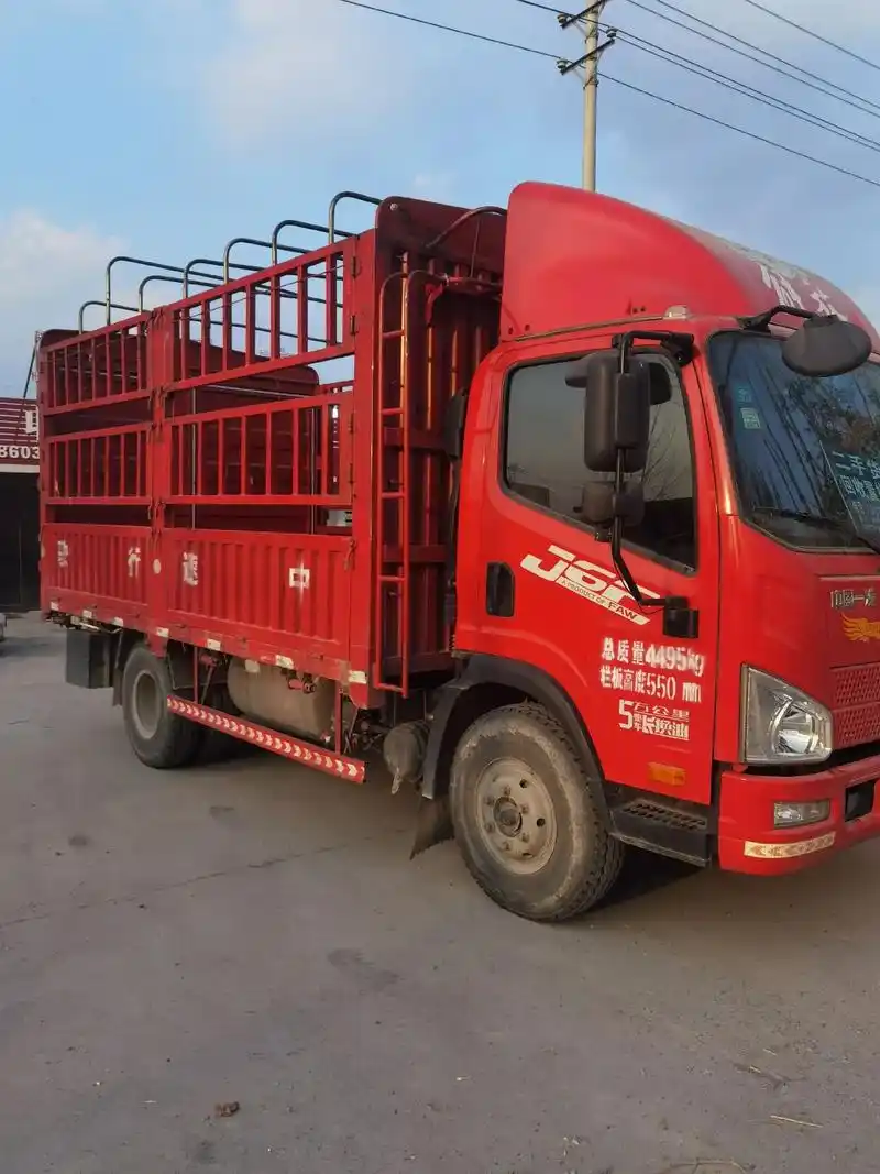21年,解放j6f.8档高低速,825轮胎,大柴165马力, - 抖音