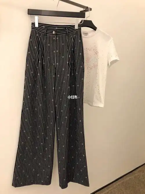 腿长一米八神裤_阔腿裤_香奈儿怎么样_chanel_时尚_穿搭
