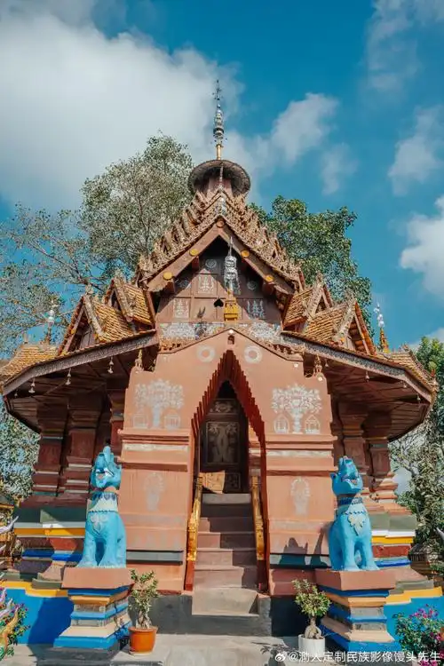 景真八角亭,位于云南省西双版纳傣族自治州勐海县勐遮