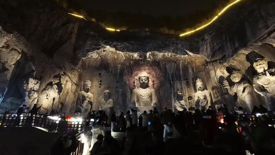 夜游龙门石窟 - 花粉随手拍夜景 花粉俱乐部