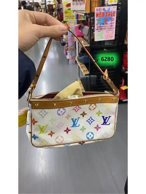 lv稀有好成色白三彩腋下6280