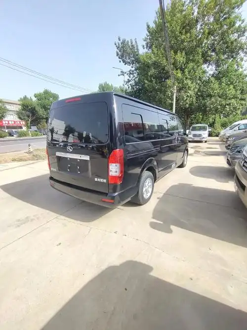 金龙凯瑞十座顶配 黄牌十座,畅行北京.金龙凯瑞十座顶配 黄牌 - 抖音