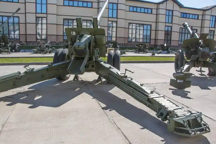 大口径. 122 mm a-19加农炮