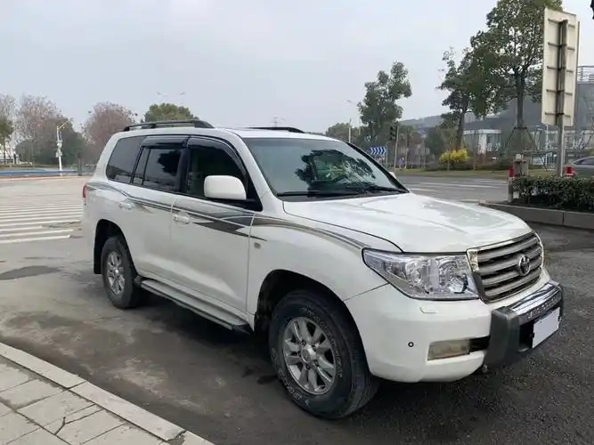 丰田 陆地巡洋舰  2003款 4.7 vx-r图片