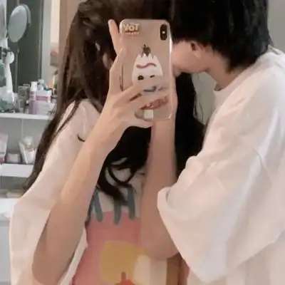 祁宋ins真人恩爱情头一对两张