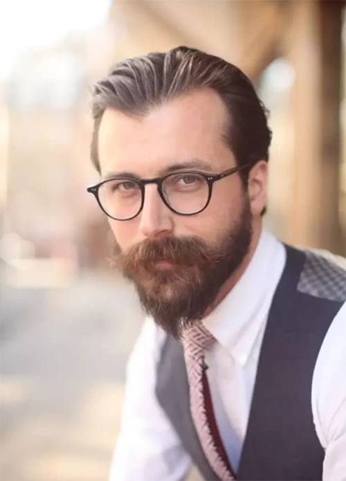 还在纠结发型?胡须造型才是真男人的标配