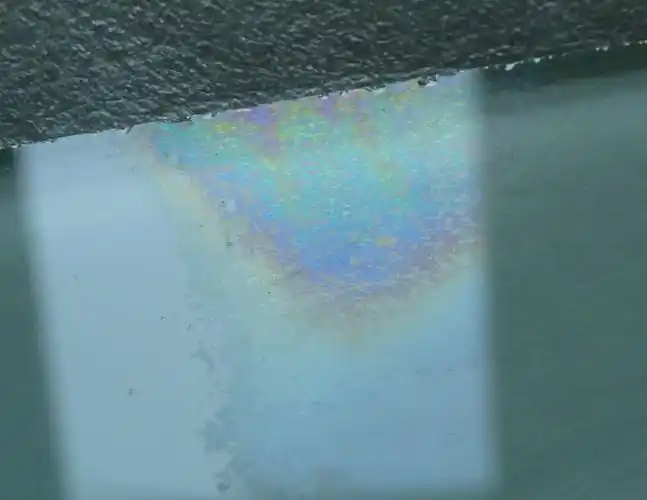 新型镀膜层使玻璃表面呈现出强烈的杀死细菌,霉菌等微生物特征,当这些